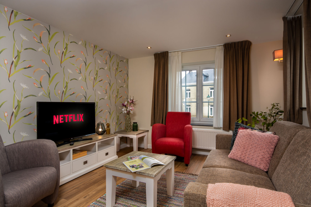 Apina Suite Woonkamer 1